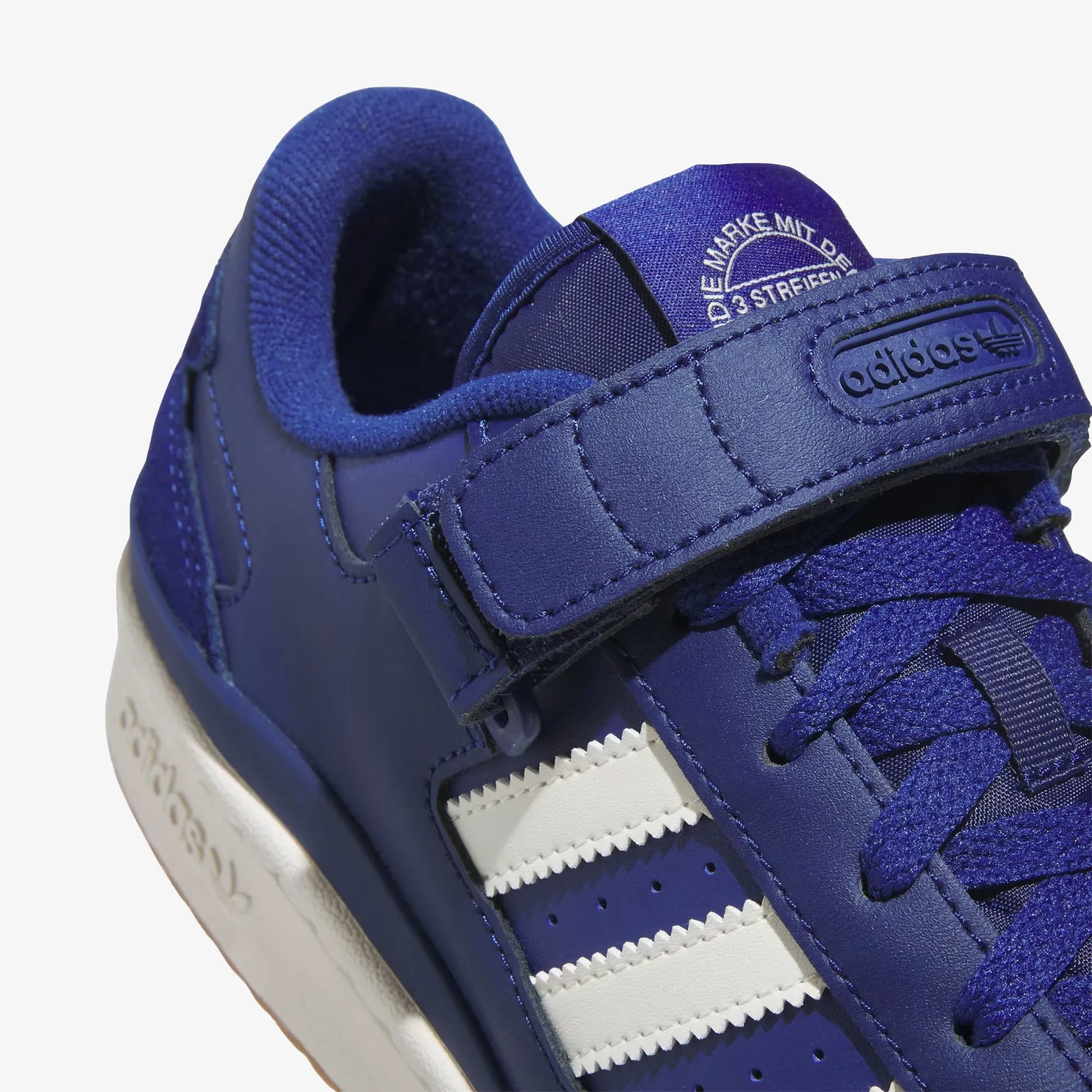 Adidas Originals | FORUM LOW  { BLUE/IVORY/GUM