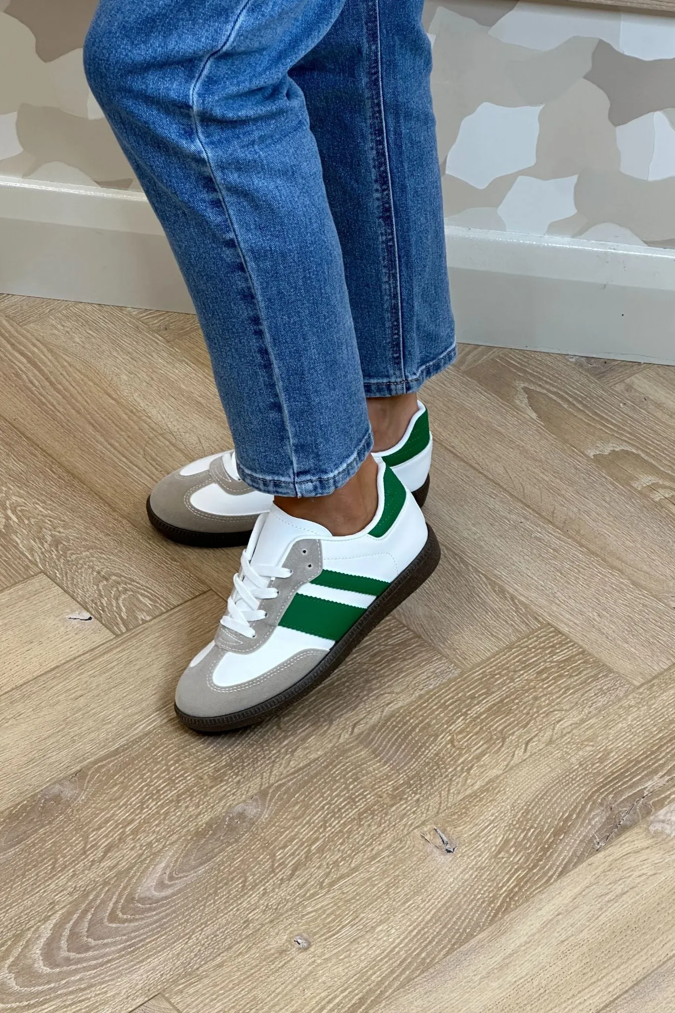 Cathy Stripe Trainer In Green