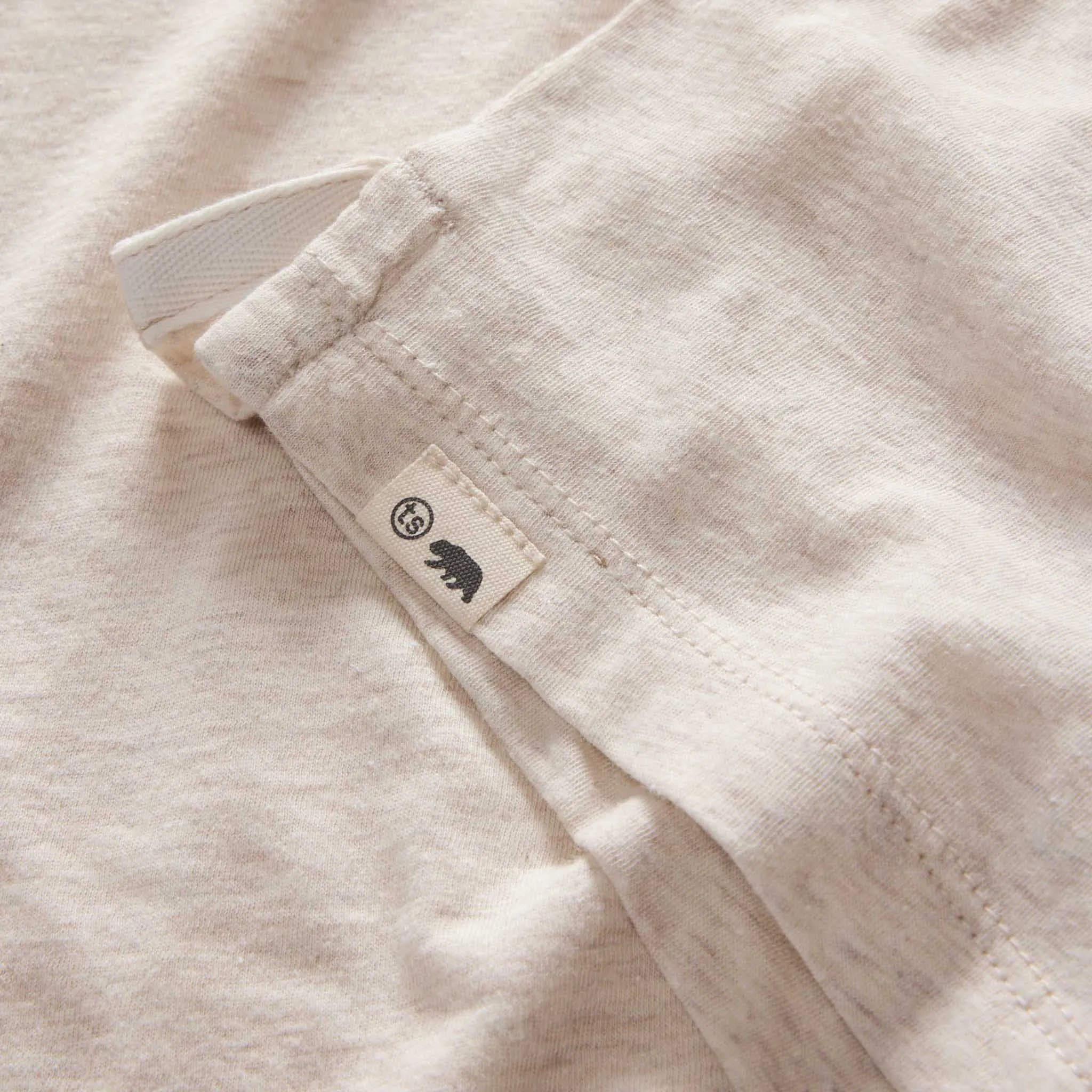 The Cotton Hemp Polo in Heather Oat